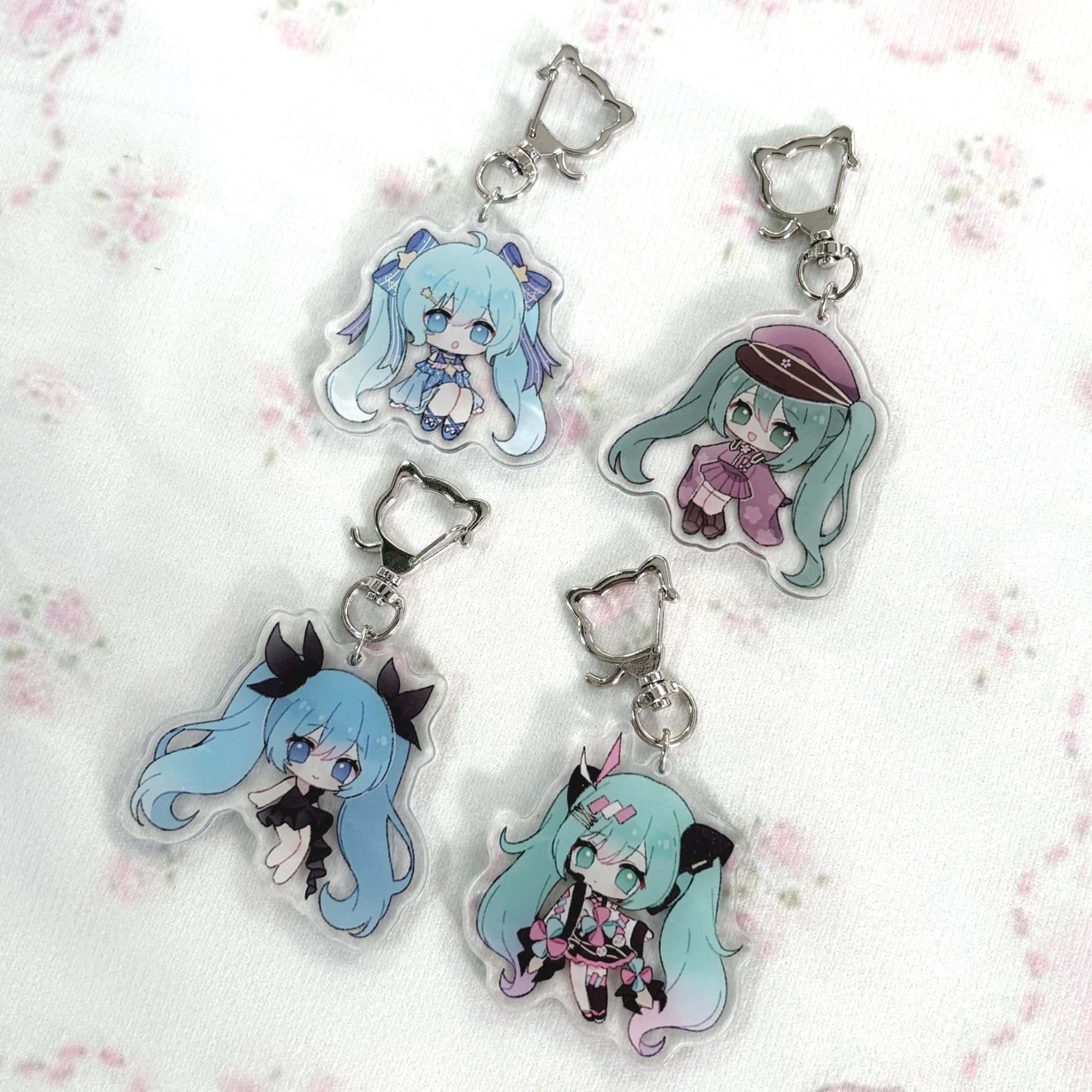Hatsune Miku Acrylic Keychain
