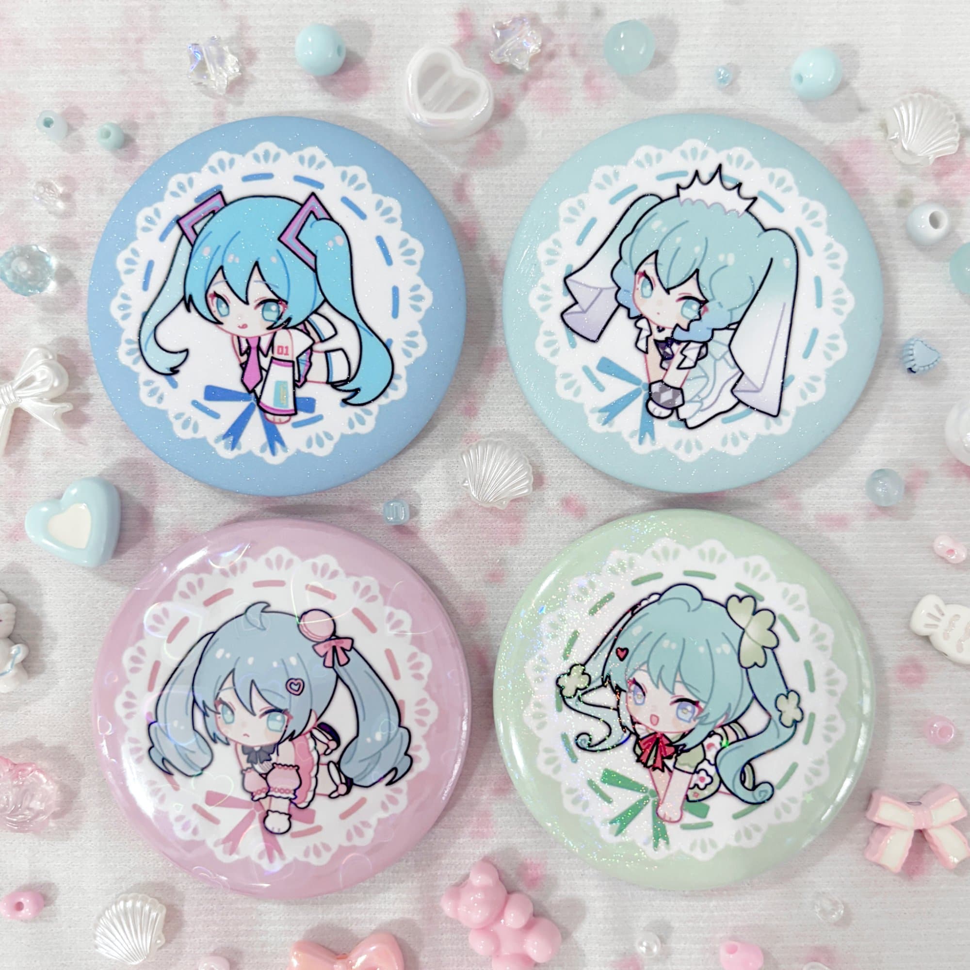 Hatsune Miku Chibi Holo Small Badges