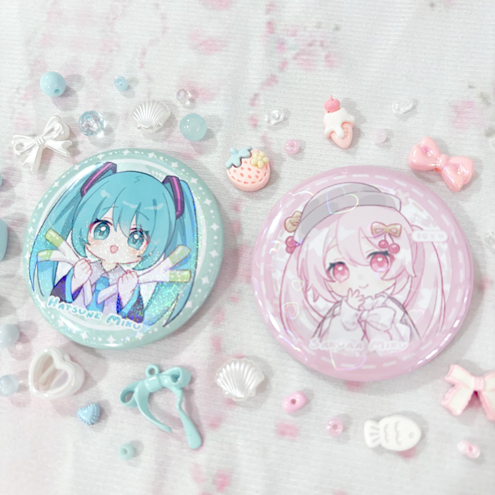 Hatsune Miku Kawaii Small Badges